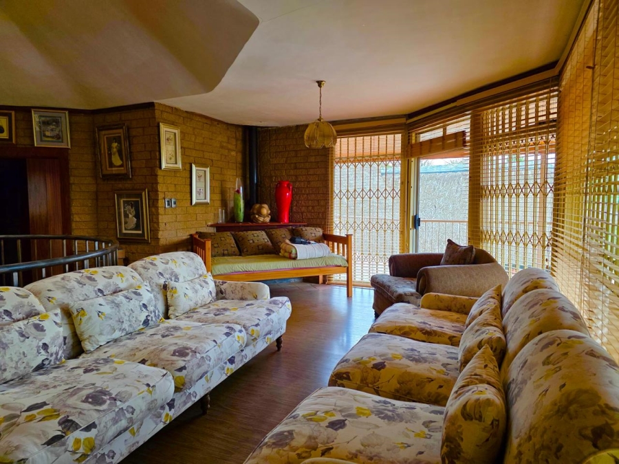 4 Bedroom Property for Sale in Deneysville Free State